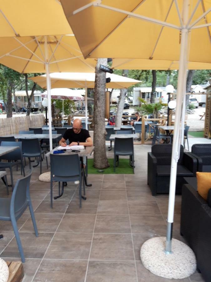 Mobil Home Sainte-Baume Nans Les Pins ภายนอก รูปภาพ